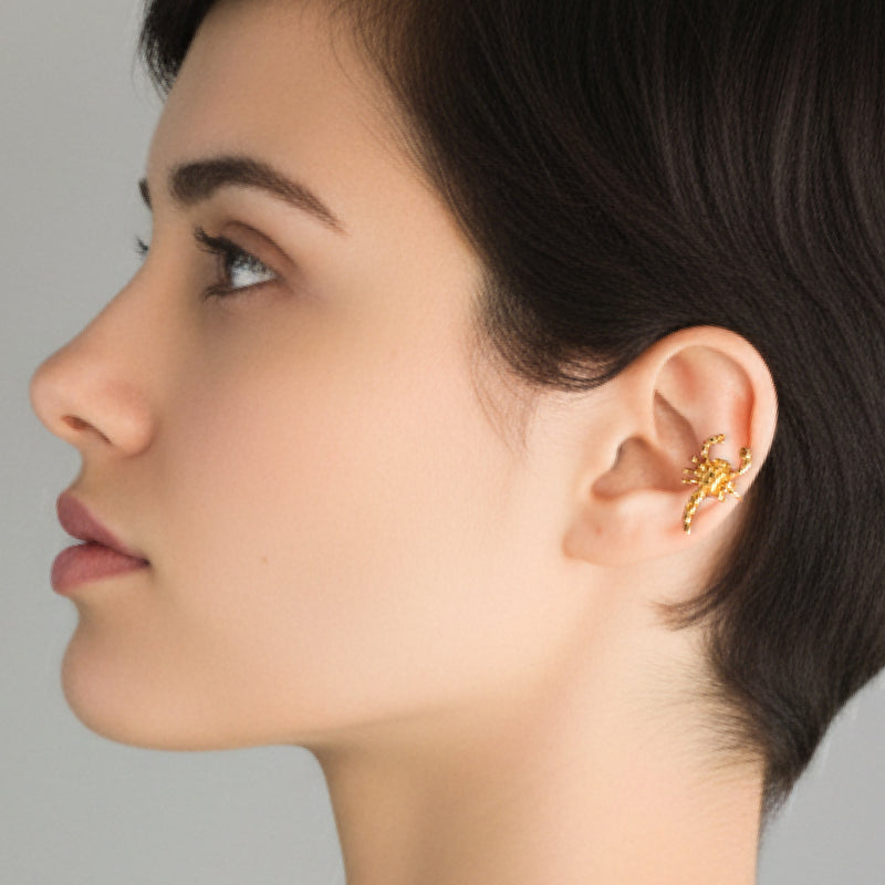 EARCUFF MUISCA ESCORPIÓN - Unisex - Hecho a mano - Bañado en oro de 24 quilates