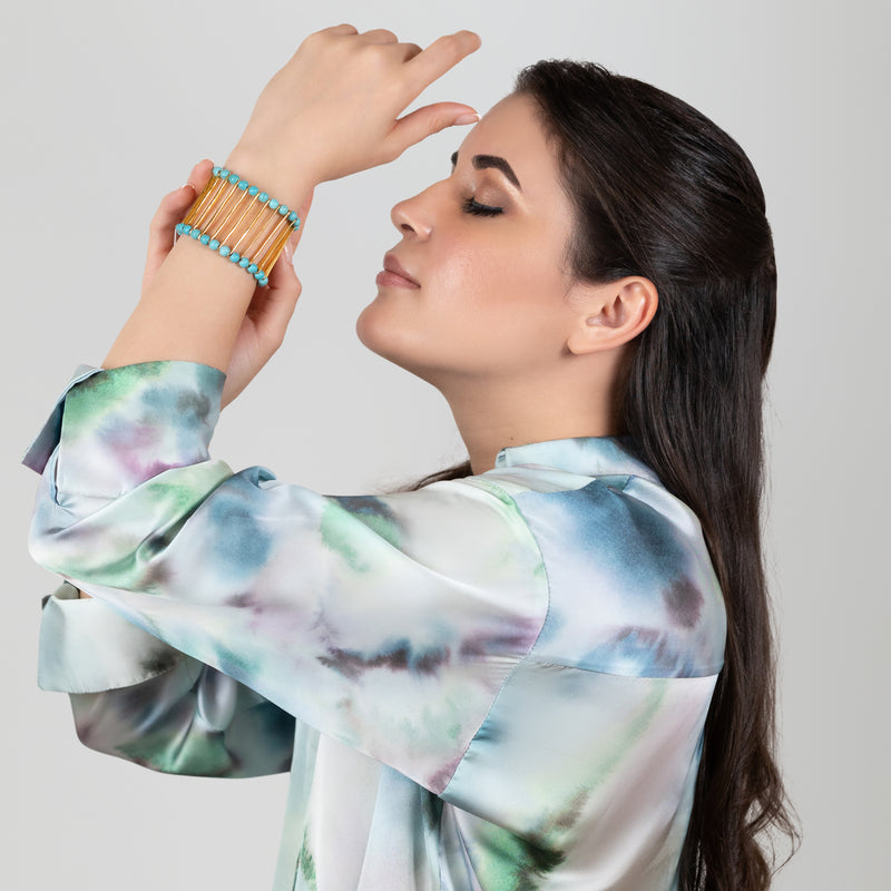 BRAZALETE ELEGANCIA - Hecho a mano - Bañado en oro de 24 quilates - Turquesas