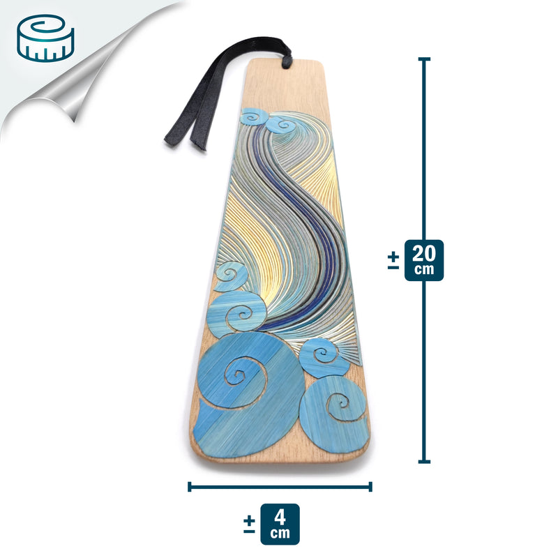 MARCAPÁGINAS AIRE - COLECCIÓN LOS CUATRO ELEMENTOS - El arte del tamo - Madera clara decorada con paja de trigo y cebada (enchapado en tamo)